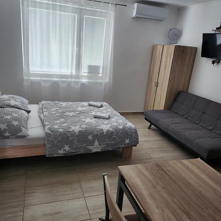 Apartmany Roland Veľký Meder 外观 照片