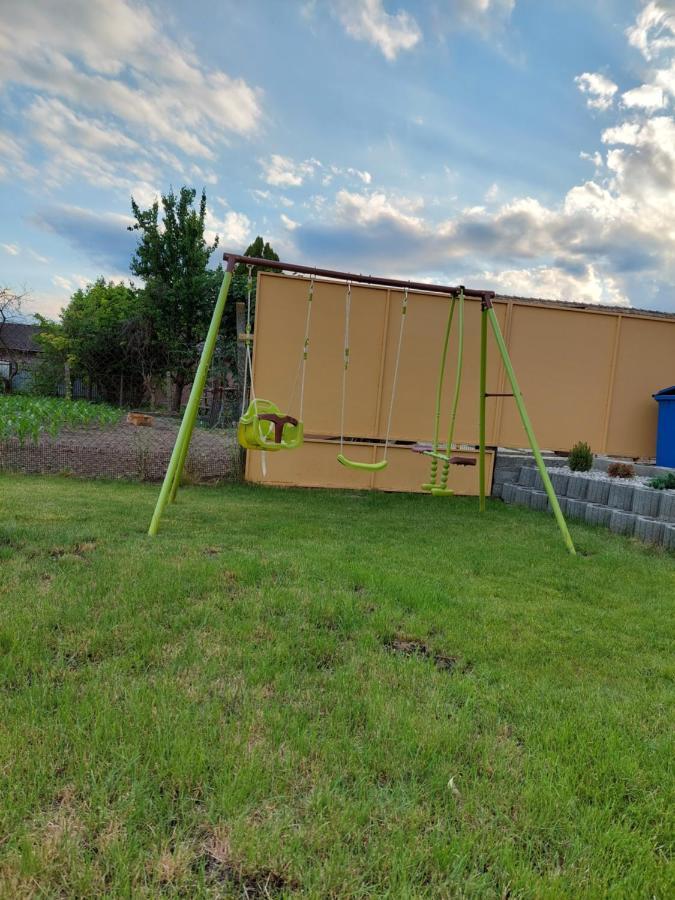 Apartmany Roland Veľký Meder 外观 照片
