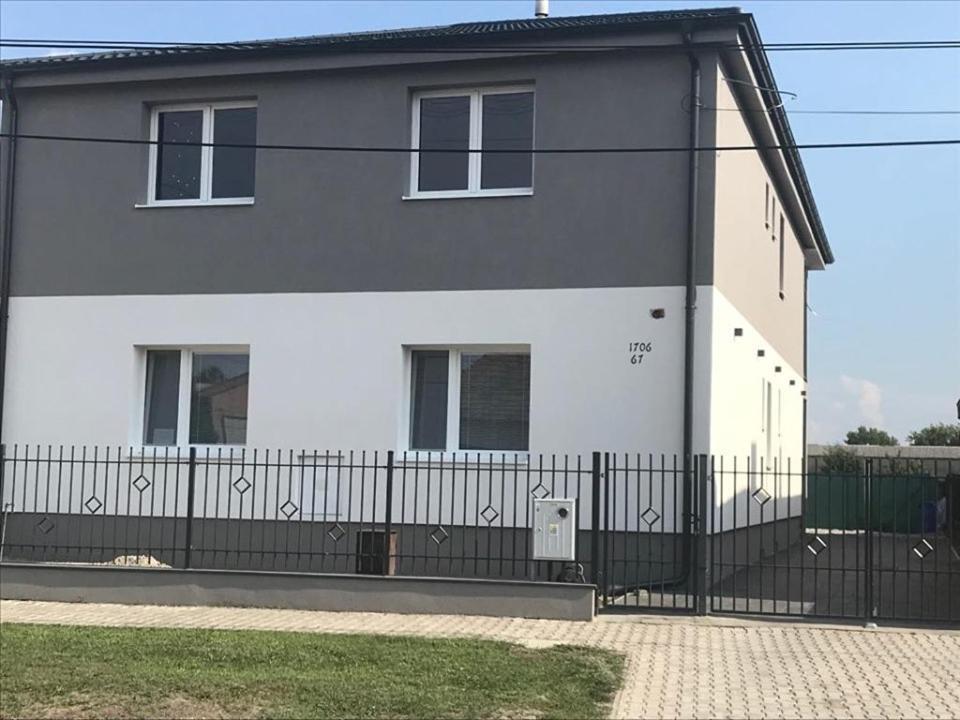 Apartmany Roland Veľký Meder 外观 照片